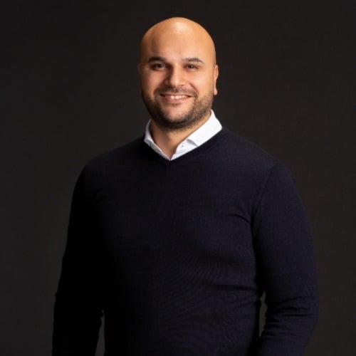 Volkan Özkan - Yolda
